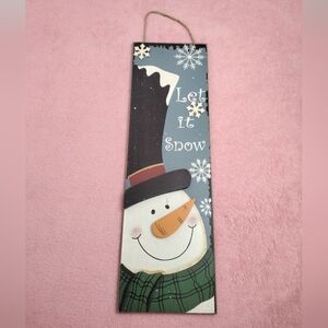 Hanging snowman Christmas decor